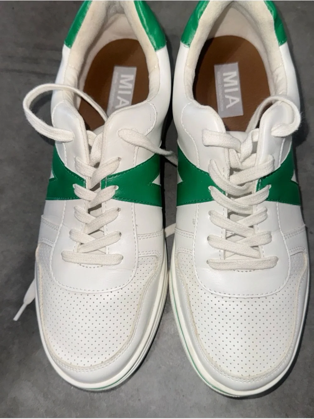 MIA Men’s White Sneakers with Green Accent